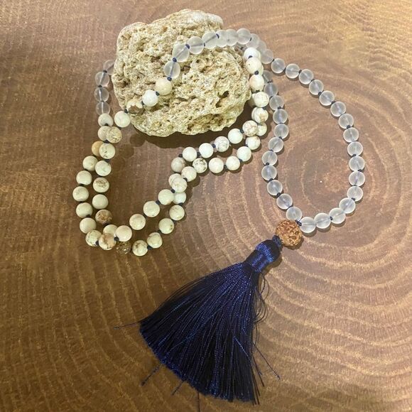 Howlite Crystal 108 Bead Mala Prayer Bead Necklace - Picture 1 of 7